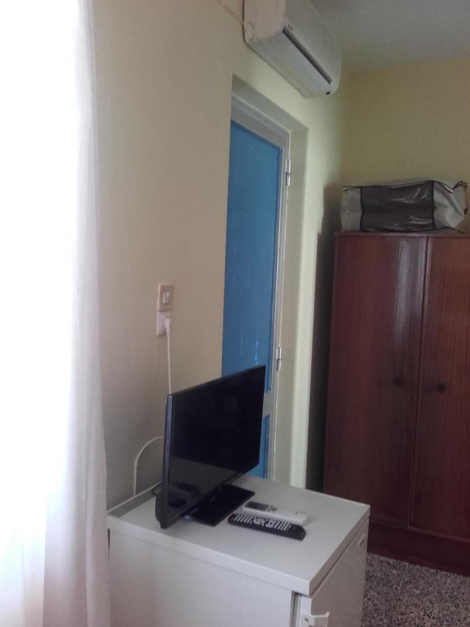 Rooms Apostolis Patitiri Eksteriør billede